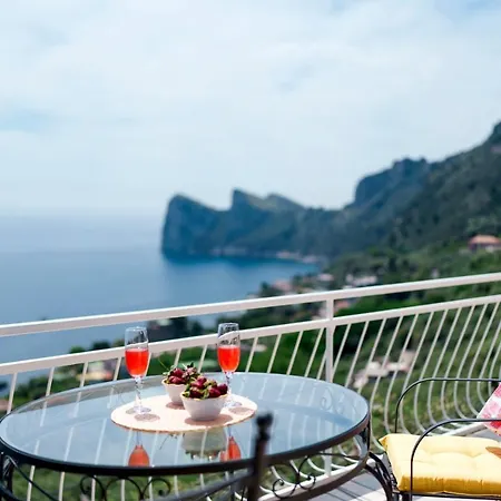Belvedere Stunning Sea View